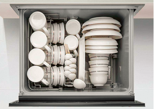 ariston洗碗机高效除菌，为家庭健康保驾护航